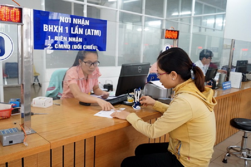 Luật Bảo hiểm xã hội năm 2024 có hiệu lực từ ngày 1/7/2025, đã mở rộng nhiều đối tượng tham gia bảo hiểm xã hội bắt buộc và được hưởng các chế độ. Ảnh minh họa