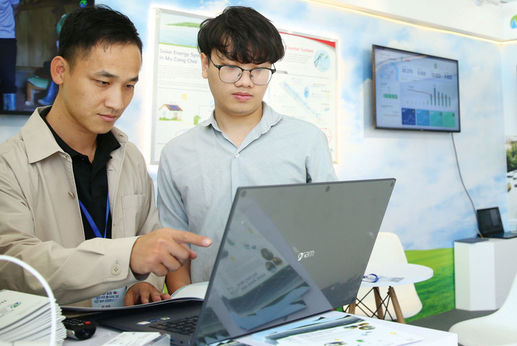 Đề xuất bổ sung quy định ưu tiên phát triển nguồn lực, đầu tư cho hạ tầng công nghệ thông tin.