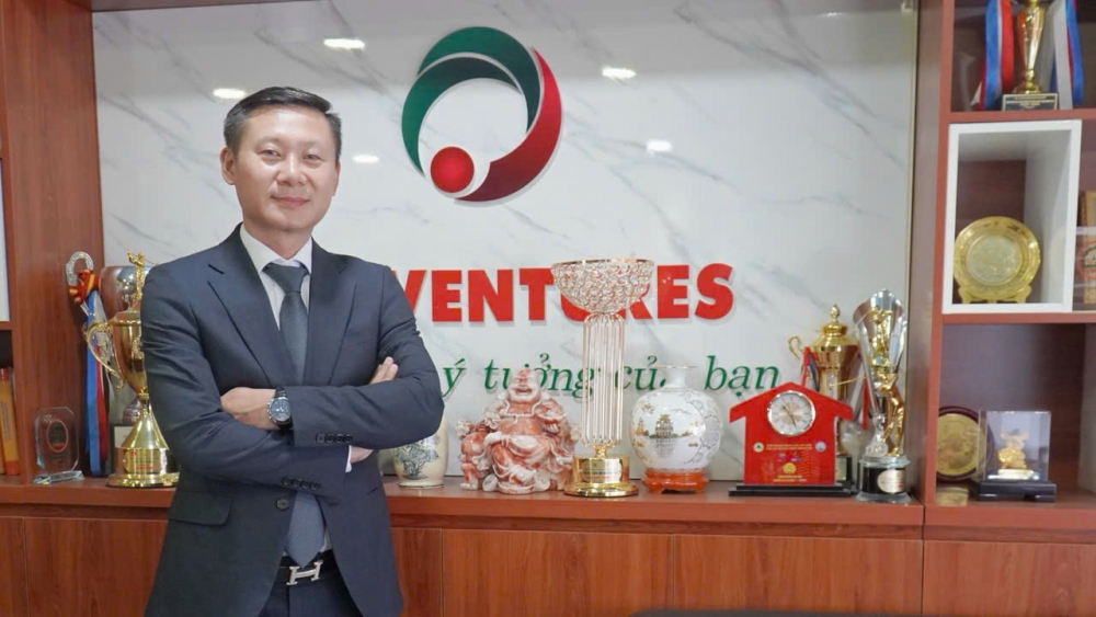 Luật sư Nguyễn Hồng Chung – Chuyên gia chính sách đầu tư, Chủ tịch Hệ sinh thái DVL Ventures, Tổng điều hành DVL Lawfirm.